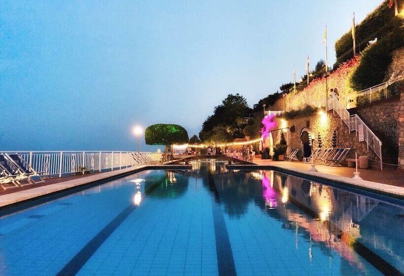 فندق Residence Sant'anna