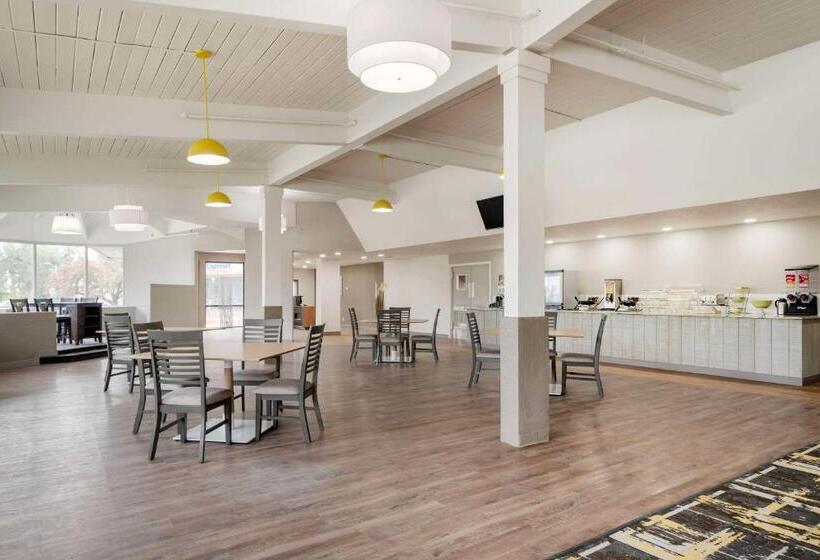 בית מלון כפרי Quality Inn Idaho Falls