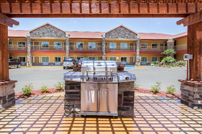 Otel Scottish Inns & Suites Spring   Houston North