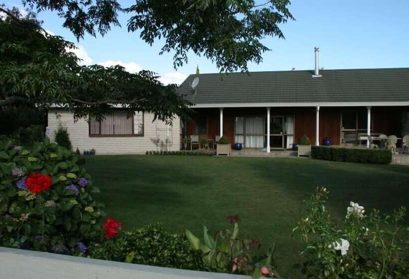 فندق Somersal Bed & Breakfast