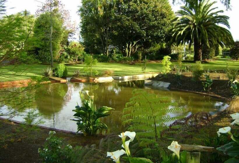 فندق Somersal Bed & Breakfast