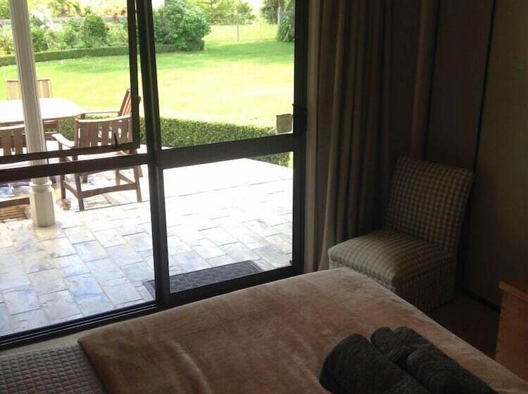 فندق Somersal Bed & Breakfast