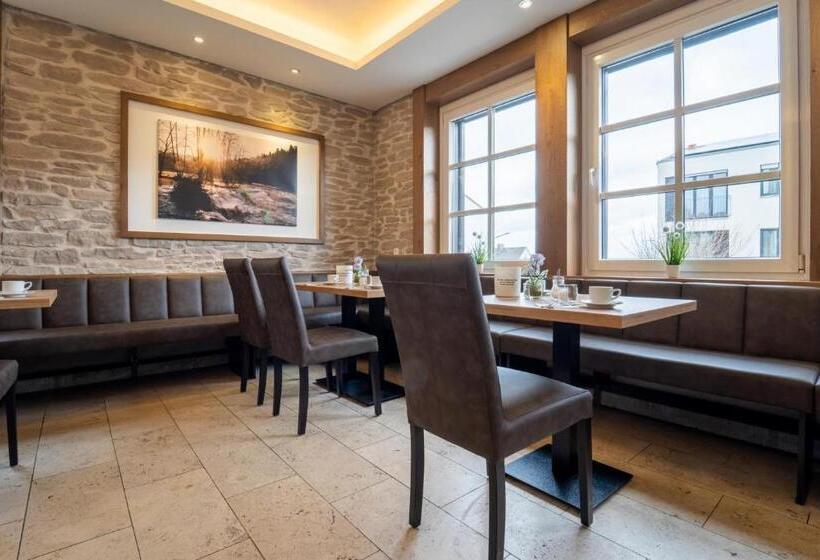 בית מלון כפרי St Georg  Regensburg