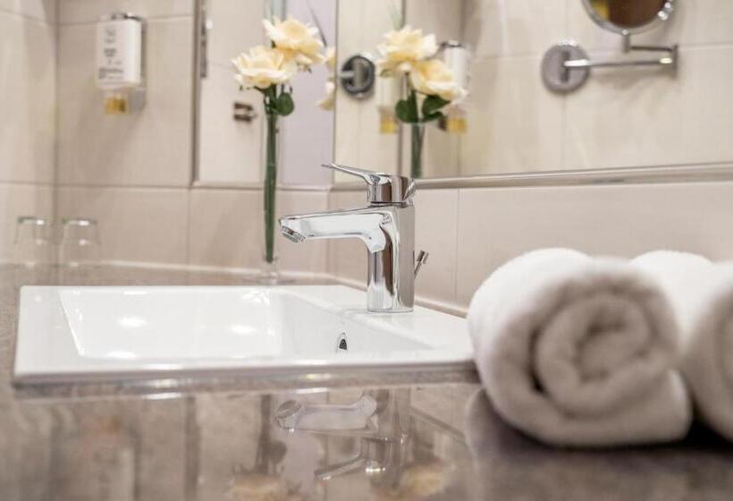 בית מלון כפרי St Georg  Regensburg