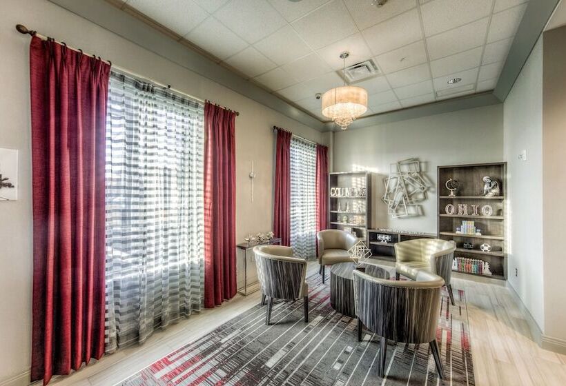 בית מלון כפרי Staybridge Suites   University Area Osu, An Ihg