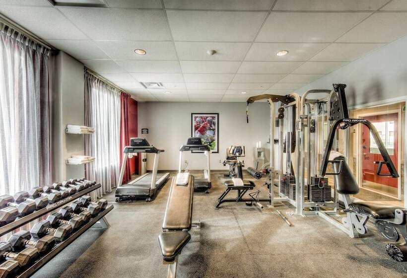 فندق Staybridge Suites   University Area Osu, An Ihg