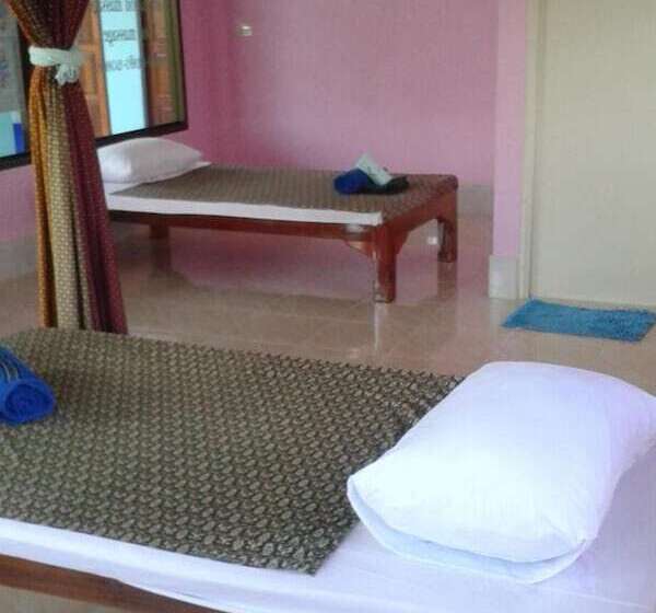 בית מלון כפרי Stella Resort Khanom