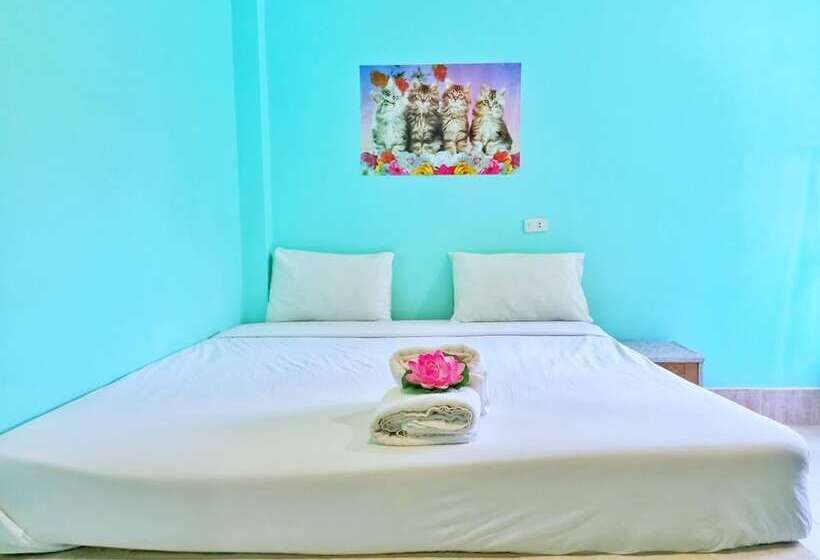 בית מלון כפרי Stella Resort Khanom