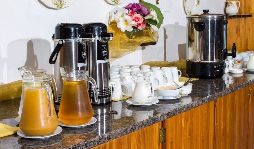 ホテル Storms River Guest Lodge