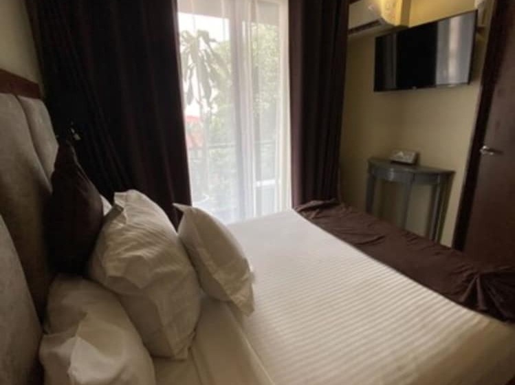 ホテル Suites Lerma