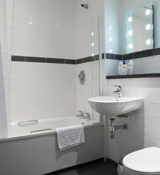 Отель The Barns