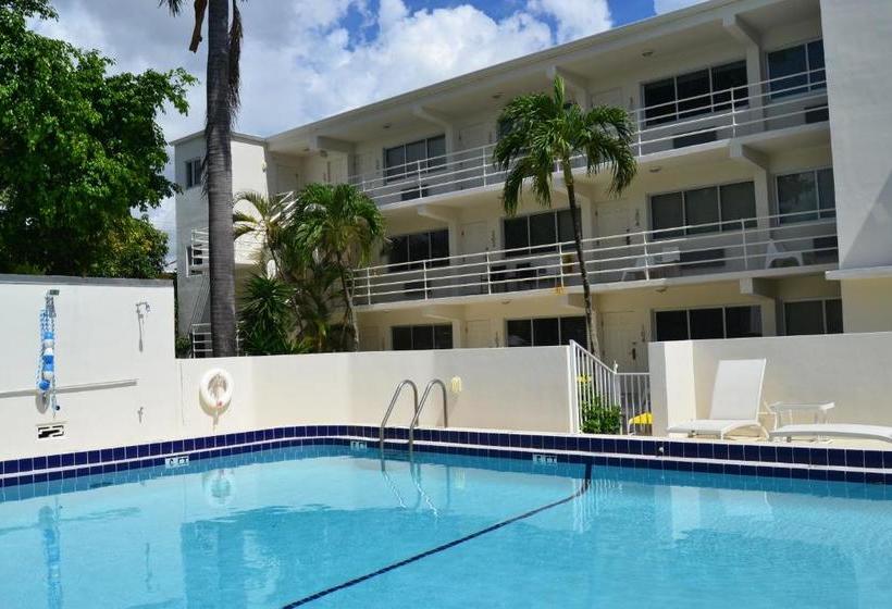 ホテル The Reef A North Beach Village Resort