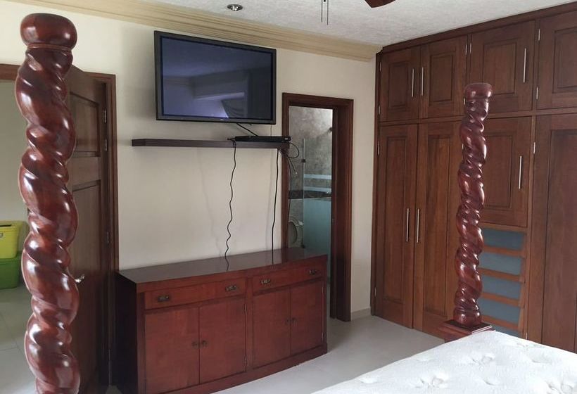 בית מלון כפרי Tiffany Boutique & Spa