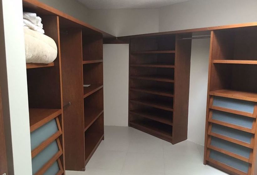 בית מלון כפרי Tiffany Boutique & Spa