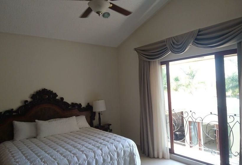 בית מלון כפרי Tiffany Boutique & Spa