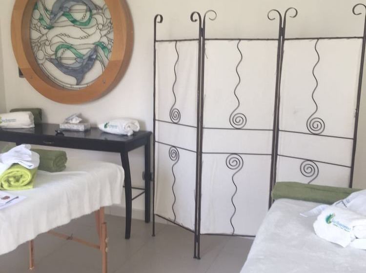 בית מלון כפרי Tiffany Boutique & Spa