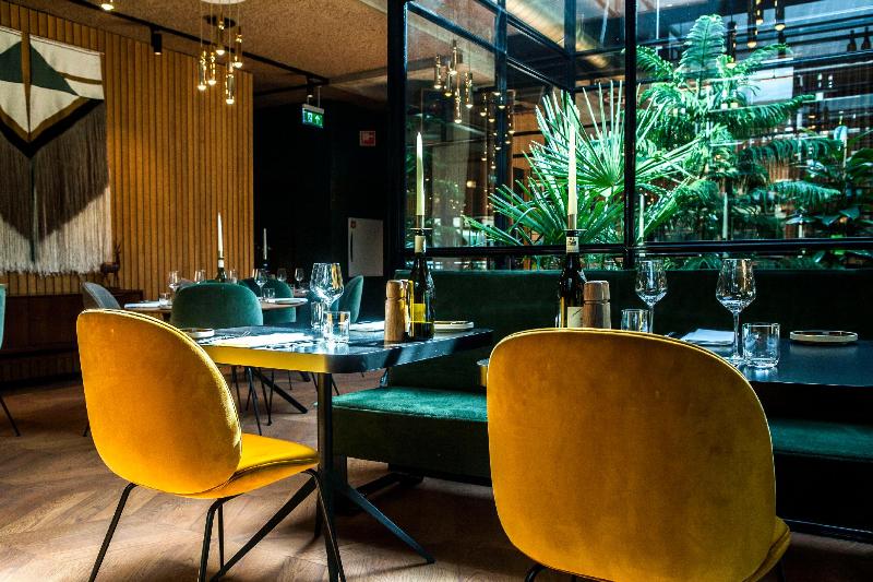 فندق V Fizeaustraat