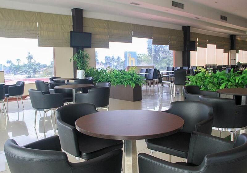 هتل Wiltop By Bencoolen