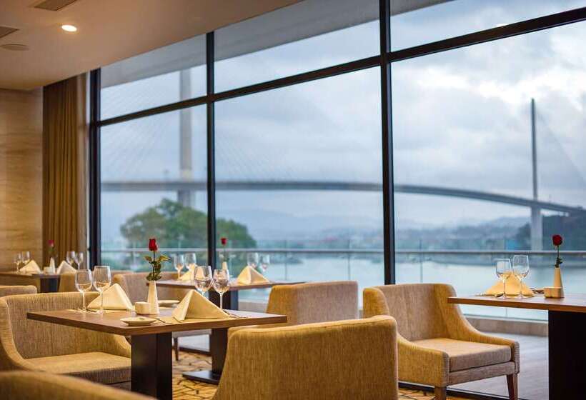 هتل Wyndham Legend Halong