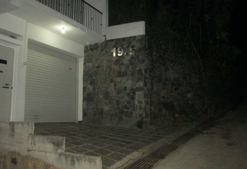 Kandy Holiday Residence