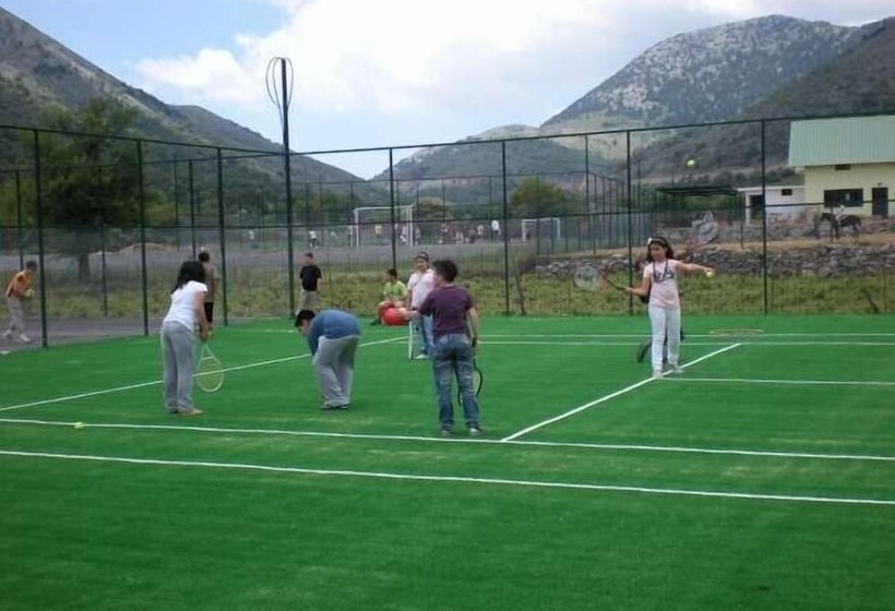 Lefkoritis Resort