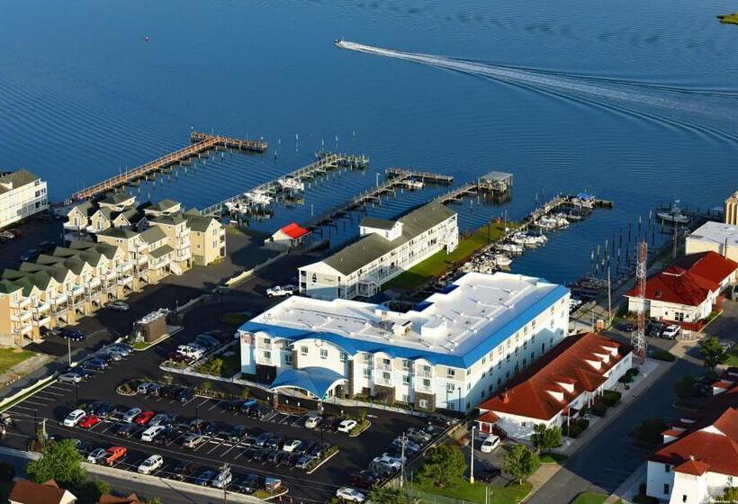 Marina Bay Hotel & Suites, Ascend Hotel Collection