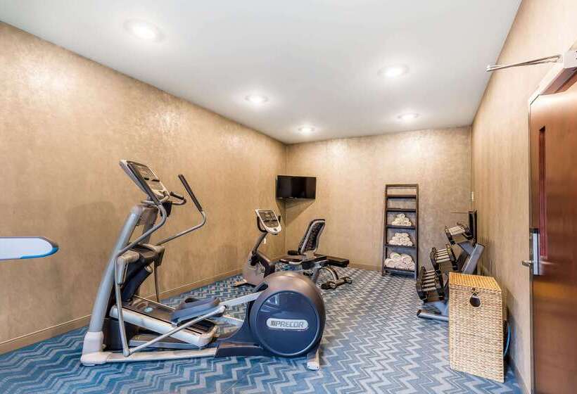 Marina Bay Hotel & Suites, Ascend Hotel Collection