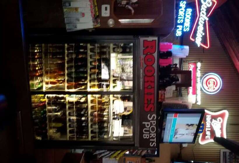 فندق على الطريق Blue Top Inn