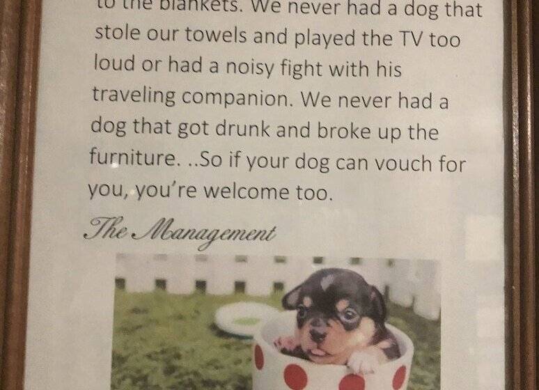 فندق على الطريق Blue Top Inn