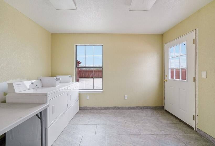 汽车旅馆  Kenedy Downtown   Us 181