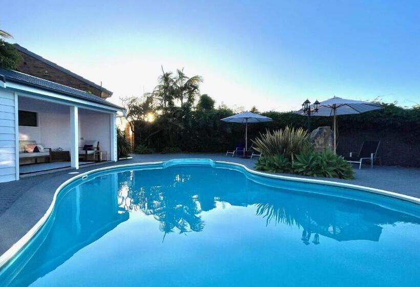 מוטל Pelican Motor Inn