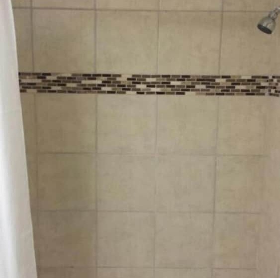 汽车旅馆  Royal Inn