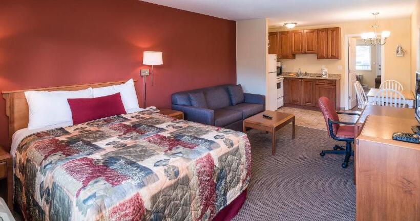 汽车旅馆  Sahara Courtyard Inn Penticton