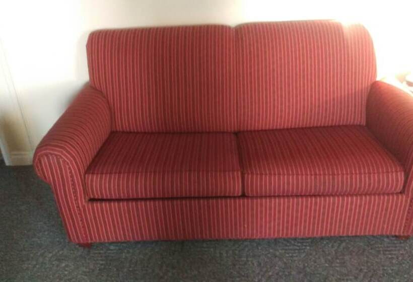 فندق على الطريق Travel Inn