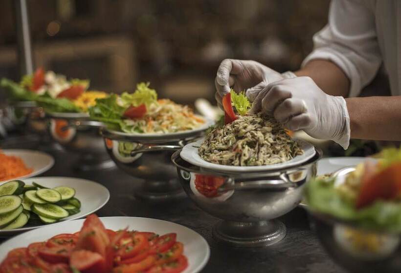 Muscat Hotel & Apartment