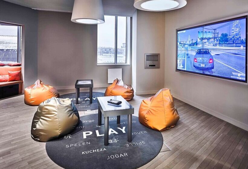 Novotel Moscow Kievskaya