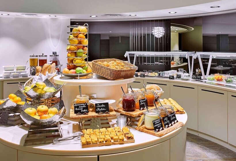 Novotel Moscow Kievskaya