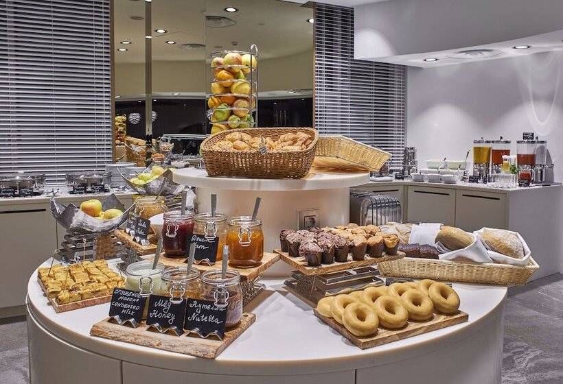 Novotel Moscow Kievskaya