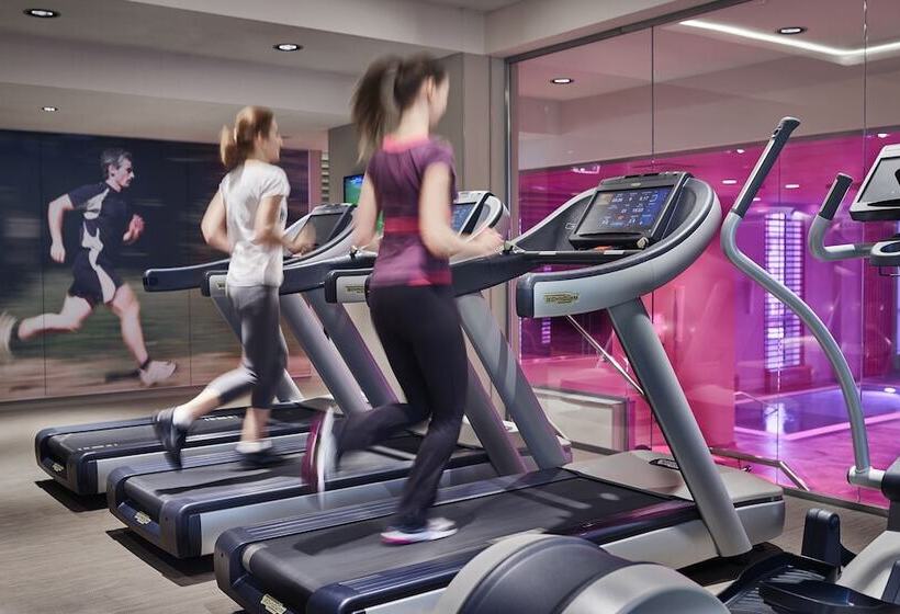 Novotel Moscow Kievskaya