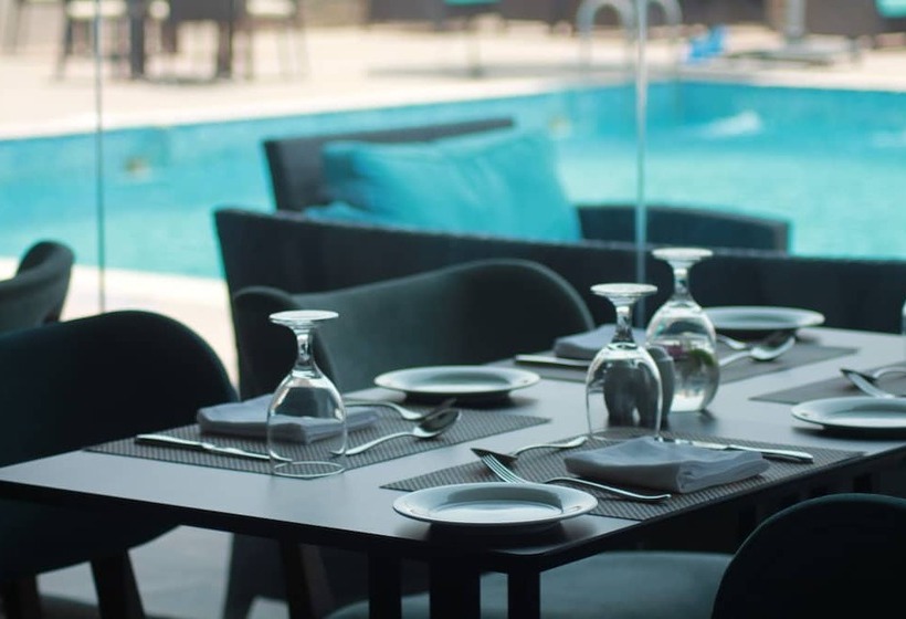 Novotel Yanbu Albahr