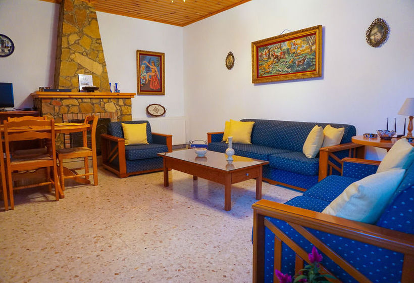 Omodos Village Houses - Pantelis  & Olga &  Marios &  Iacovos