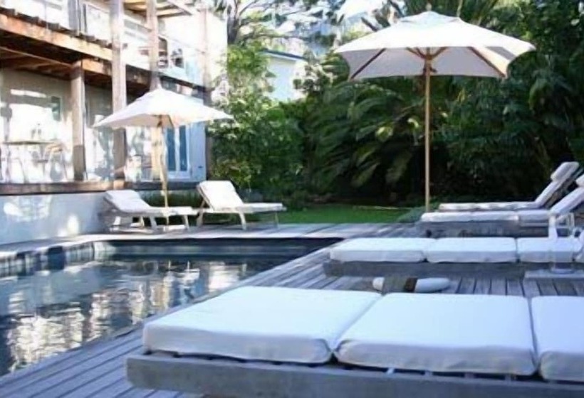 פנסיון Atlantic House