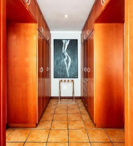 پانسیون Beach Villa Wilderness