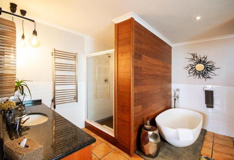 پانسیون Beach Villa Wilderness