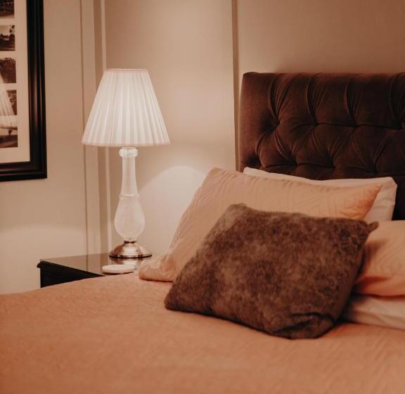 ペンション Genesta House