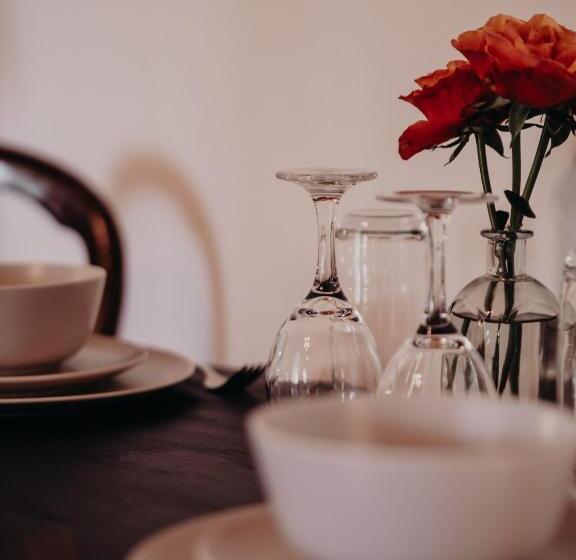 ペンション Genesta House