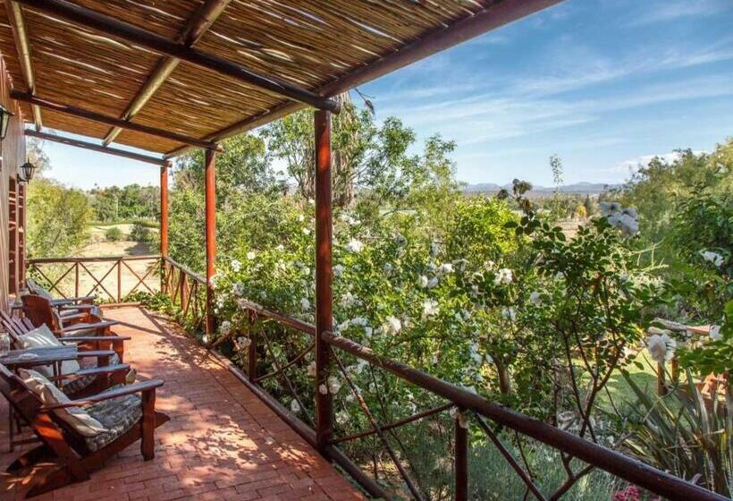 پانسیون Gumtree Guest House