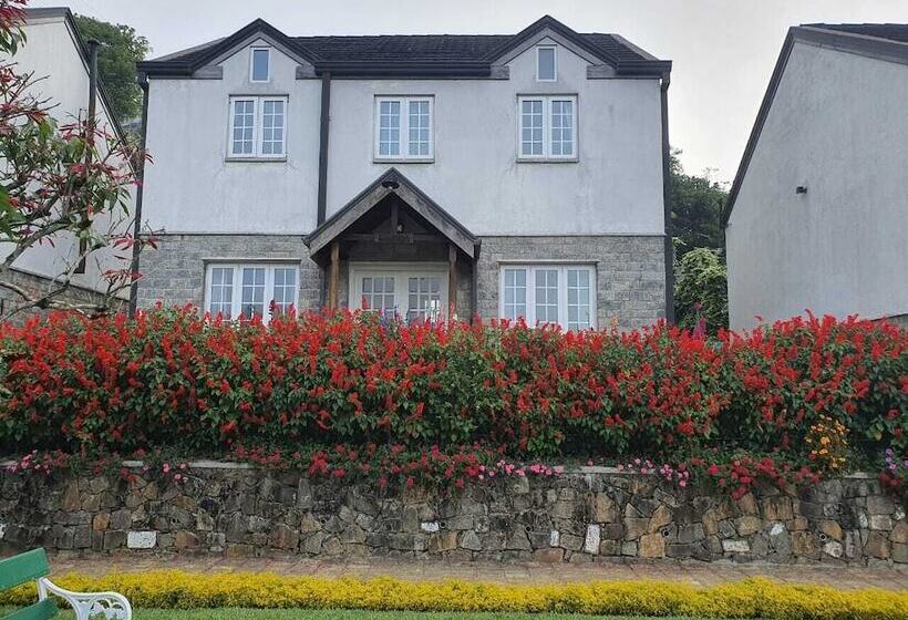 펜션 Lakeside Cottages