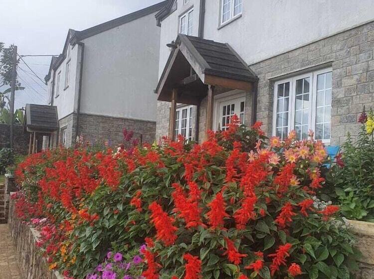 펜션 Lakeside Cottages