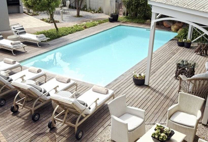 Пансион Leisure Isle Lodge